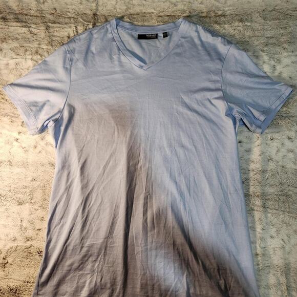 Murano Men's Ice Blue Liquid Luxury T-shirt size L, slim fit v-neck - Picture 1 of 3